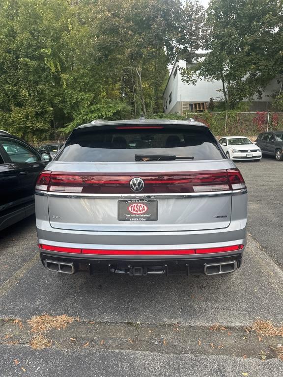 new 2024 Volkswagen Atlas Cross Sport car, priced at $47,001