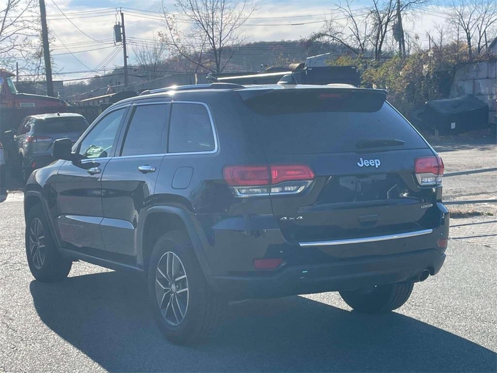 used 2017 Jeep Grand Cherokee car, priced at $16,250