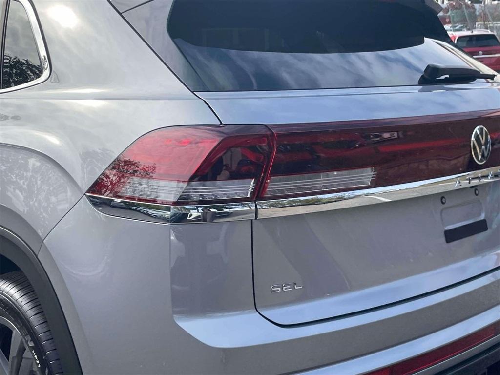 new 2026 Volkswagen Atlas Cross Sport car, priced at $55,582