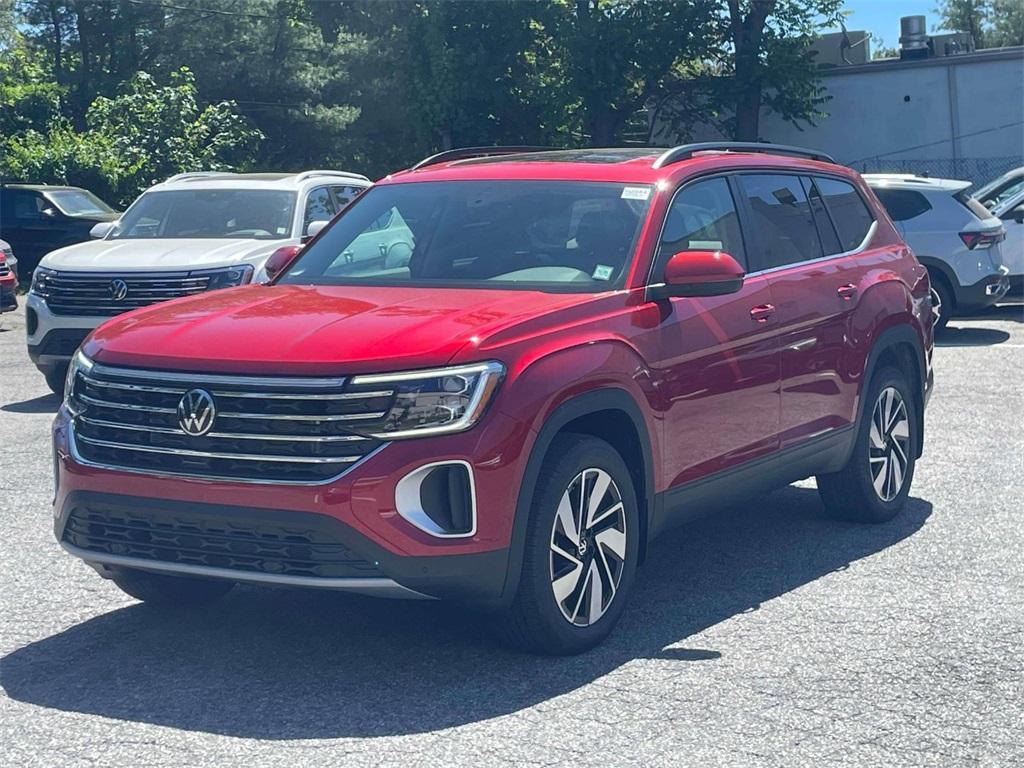 new 2025 Volkswagen Atlas car, priced at $45,942