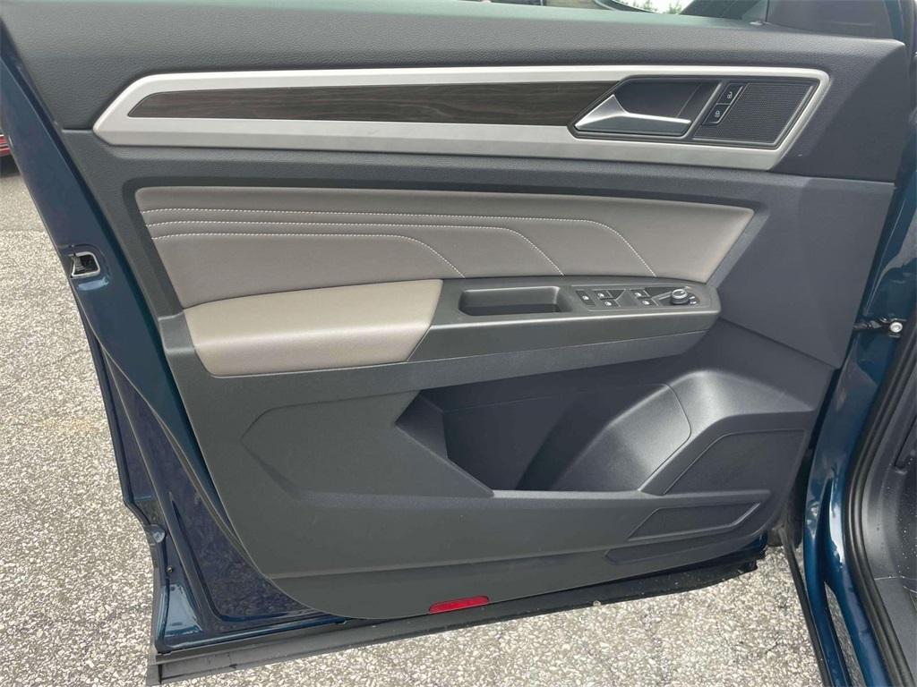 used 2022 Volkswagen Atlas car, priced at $31,900