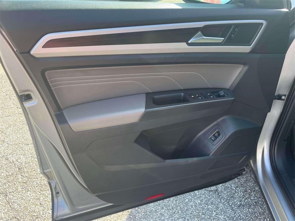 used 2023 Volkswagen Atlas car, priced at $31,026