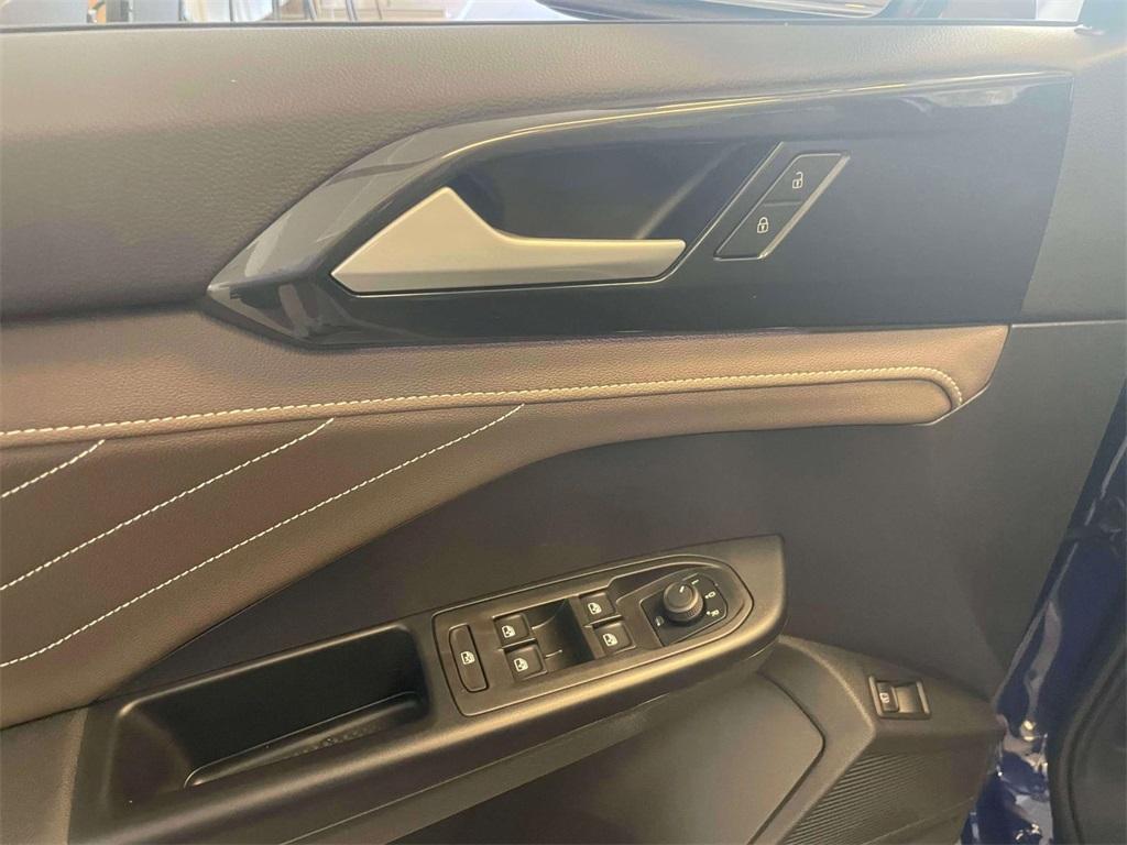 new 2024 Volkswagen Taos car, priced at $32,373
