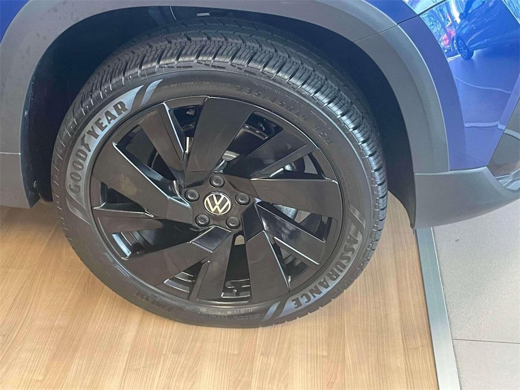 new 2024 Volkswagen Taos car, priced at $32,373