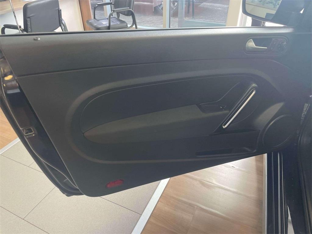 used 2018 Volkswagen Beetle car, priced at $23,900