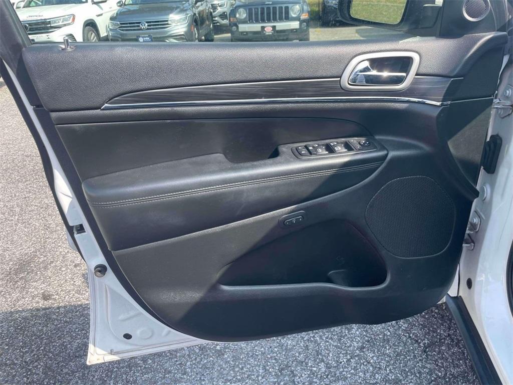 used 2019 Jeep Grand Cherokee car, priced at $19,500