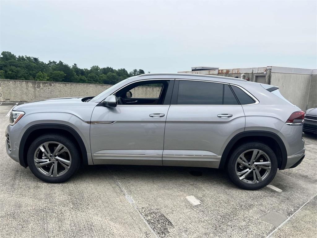 new 2024 Volkswagen Atlas Cross Sport car, priced at $47,018
