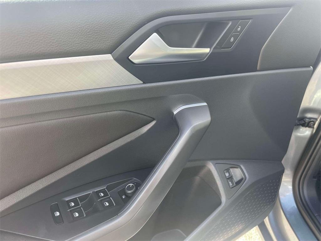 used 2023 Volkswagen Jetta car, priced at $18,900