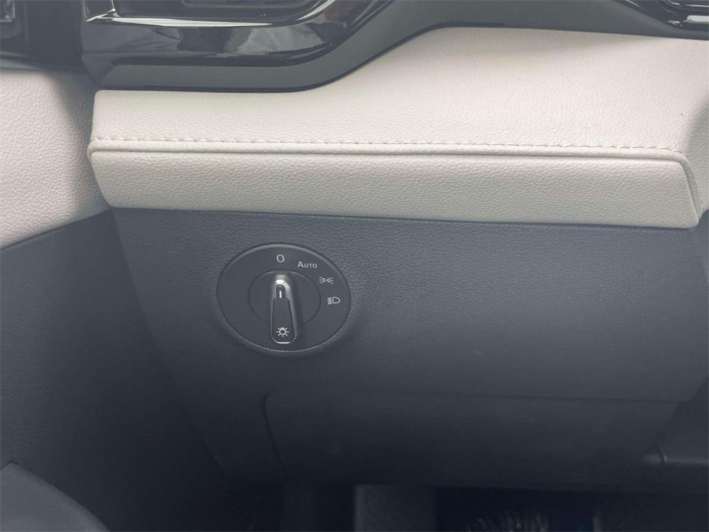 new 2025 Volkswagen Taos car, priced at $28,952