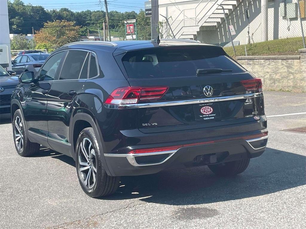 used 2022 Volkswagen Atlas Cross Sport car, priced at $31,500