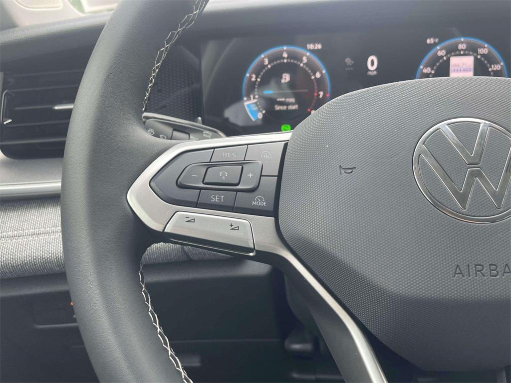 new 2025 Volkswagen Tiguan car, priced at $32,557