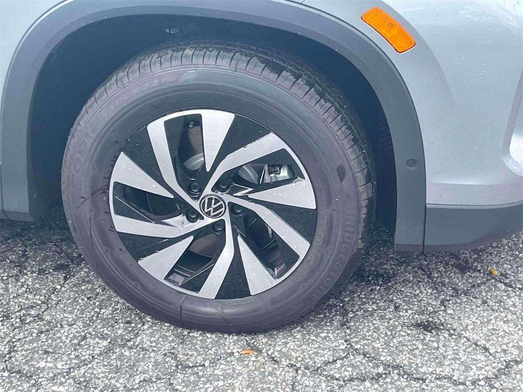 new 2025 Volkswagen Tiguan car, priced at $32,557