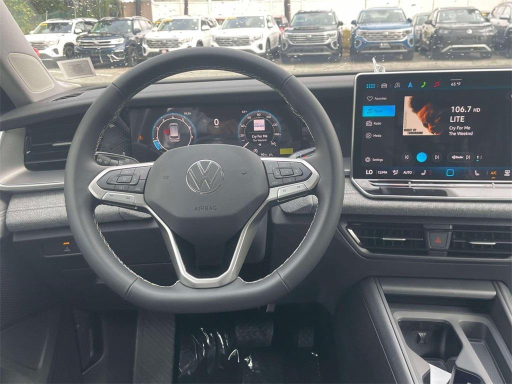 new 2025 Volkswagen Tiguan car, priced at $32,557