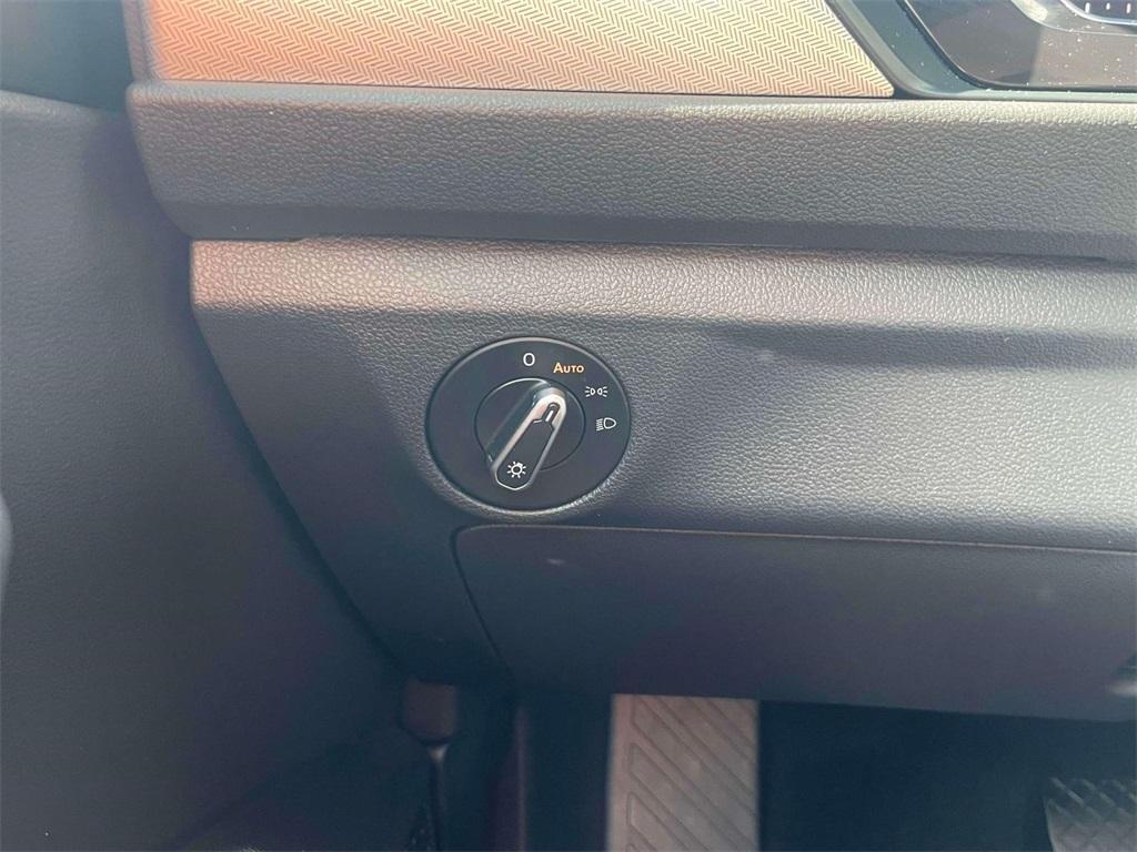 used 2022 Volkswagen Jetta car, priced at $17,999