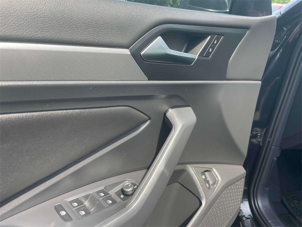 used 2022 Volkswagen Jetta car, priced at $17,999