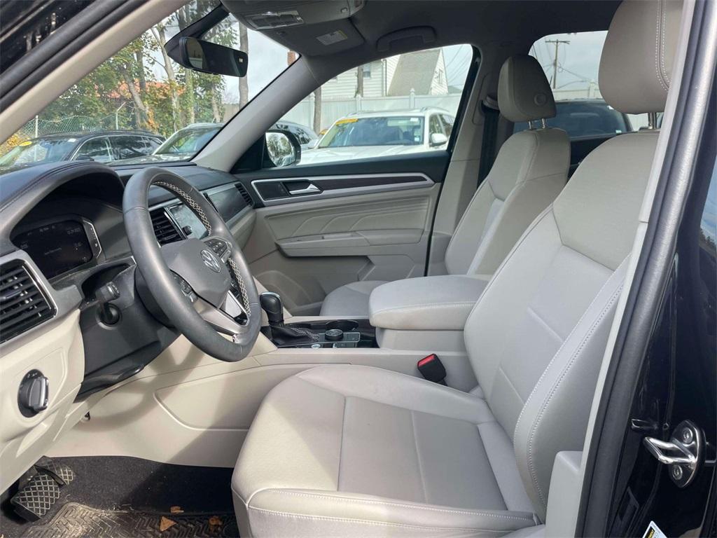 used 2023 Volkswagen Atlas car, priced at $30,500