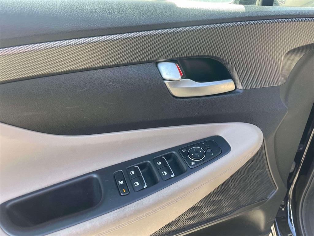 used 2020 Hyundai Santa Fe car, priced at $15,000