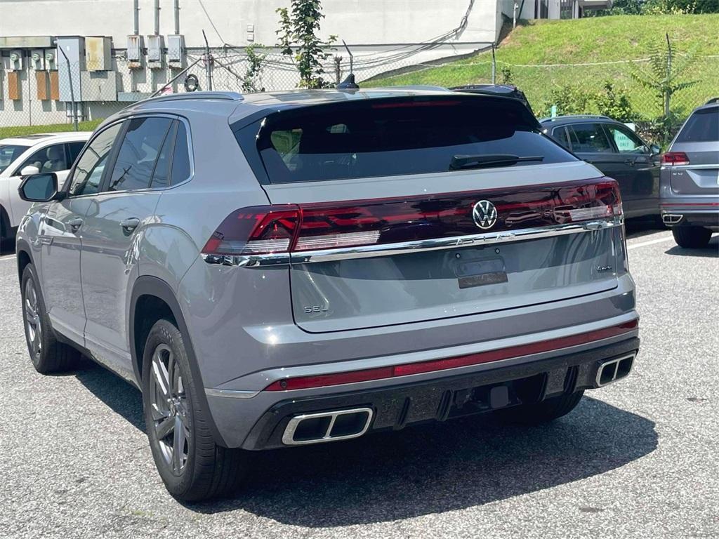 new 2024 Volkswagen Atlas Cross Sport car, priced at $46,841