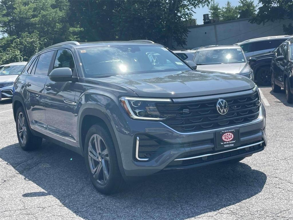 new 2024 Volkswagen Atlas Cross Sport car, priced at $46,841