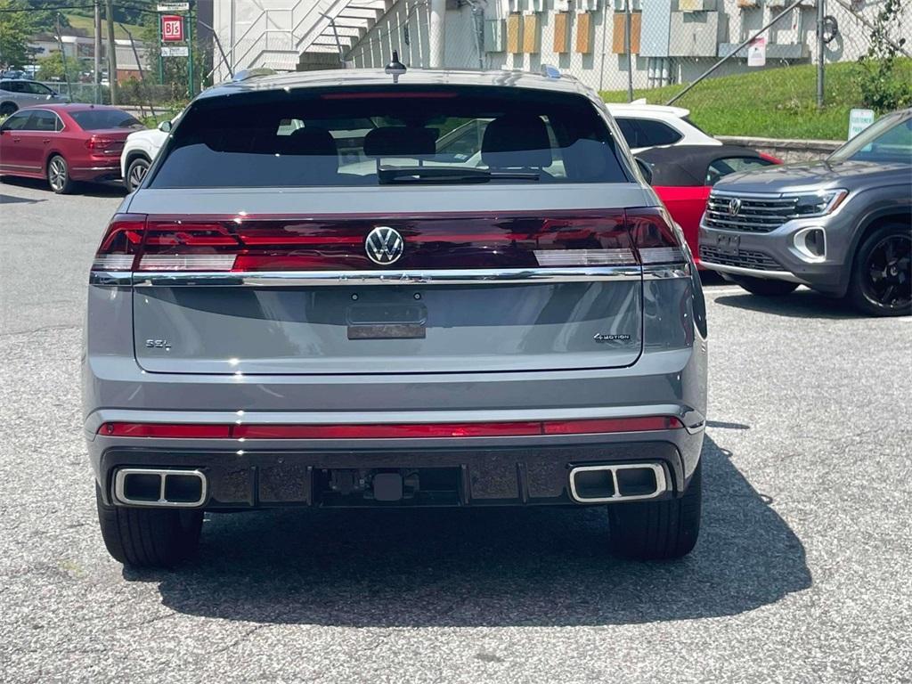 new 2024 Volkswagen Atlas Cross Sport car, priced at $46,841