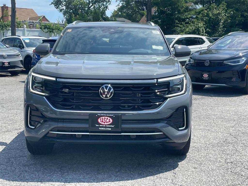 new 2024 Volkswagen Atlas Cross Sport car, priced at $46,841