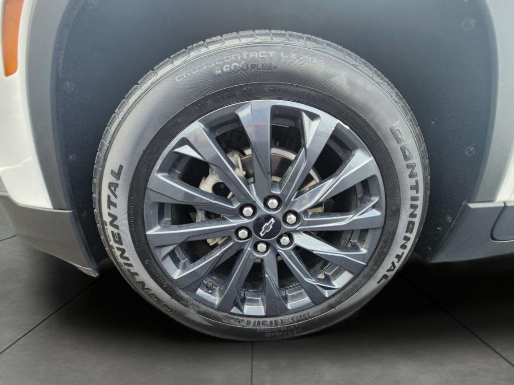 used 2022 Chevrolet Traverse car, priced at $31,000
