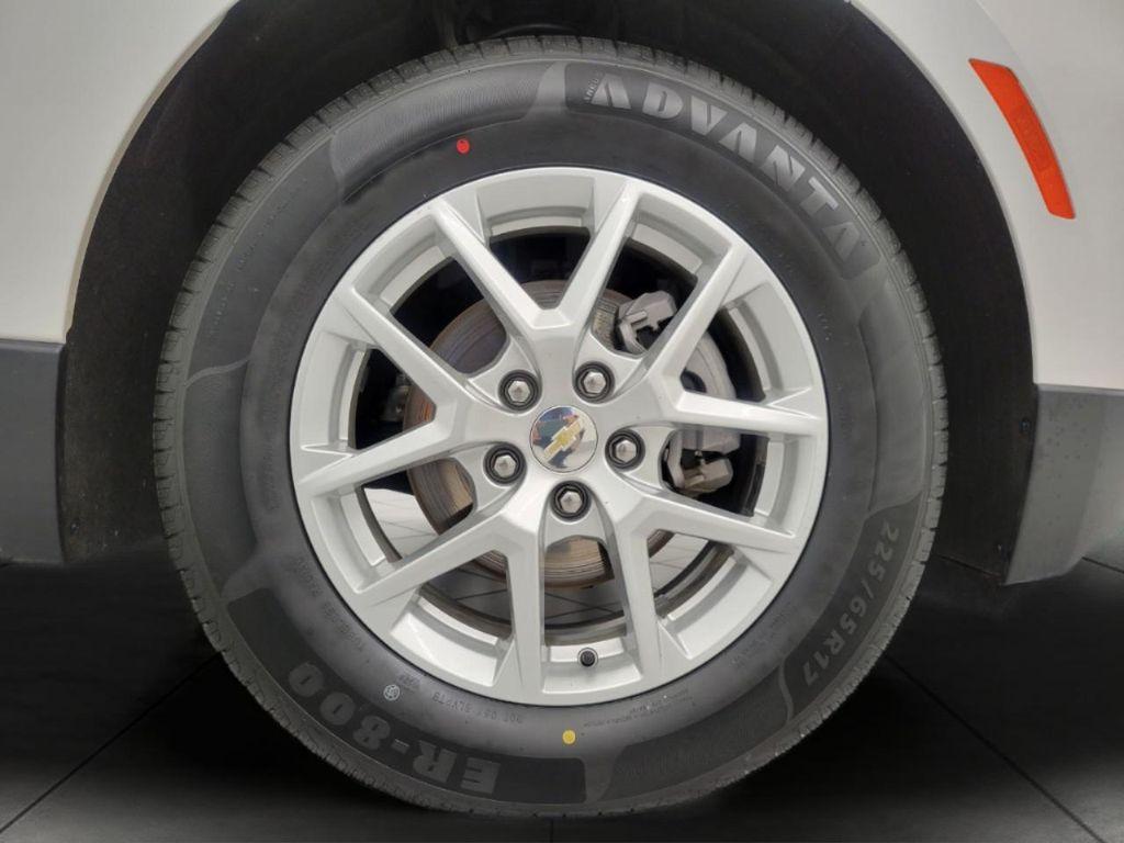 used 2024 Chevrolet Equinox car, priced at $23,286