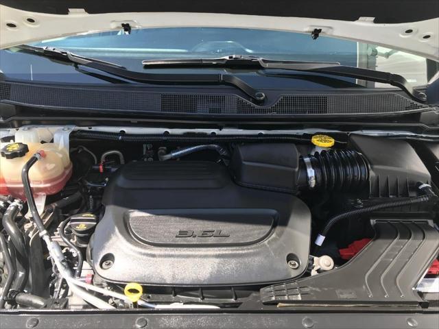 used 2020 Chrysler Voyager car