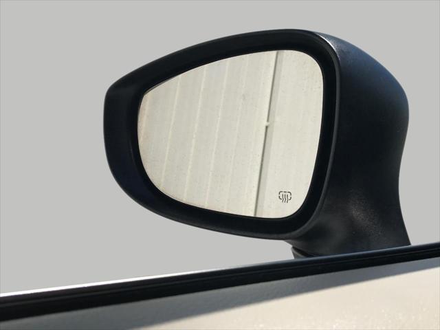 used 2020 Chrysler Voyager car