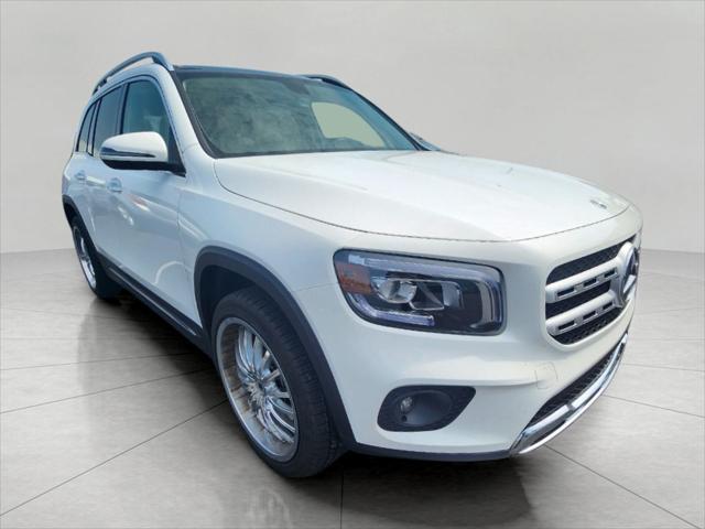 used 2023 Mercedes-Benz GLB 250 car, priced at $33,673