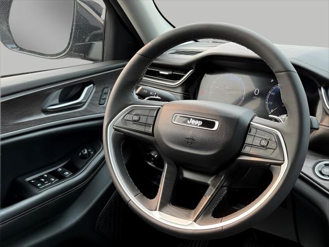 used 2023 Jeep Grand Cherokee car, priced at $33,549