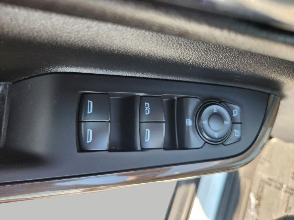 used 2023 GMC Acadia car, priced at $31,486
