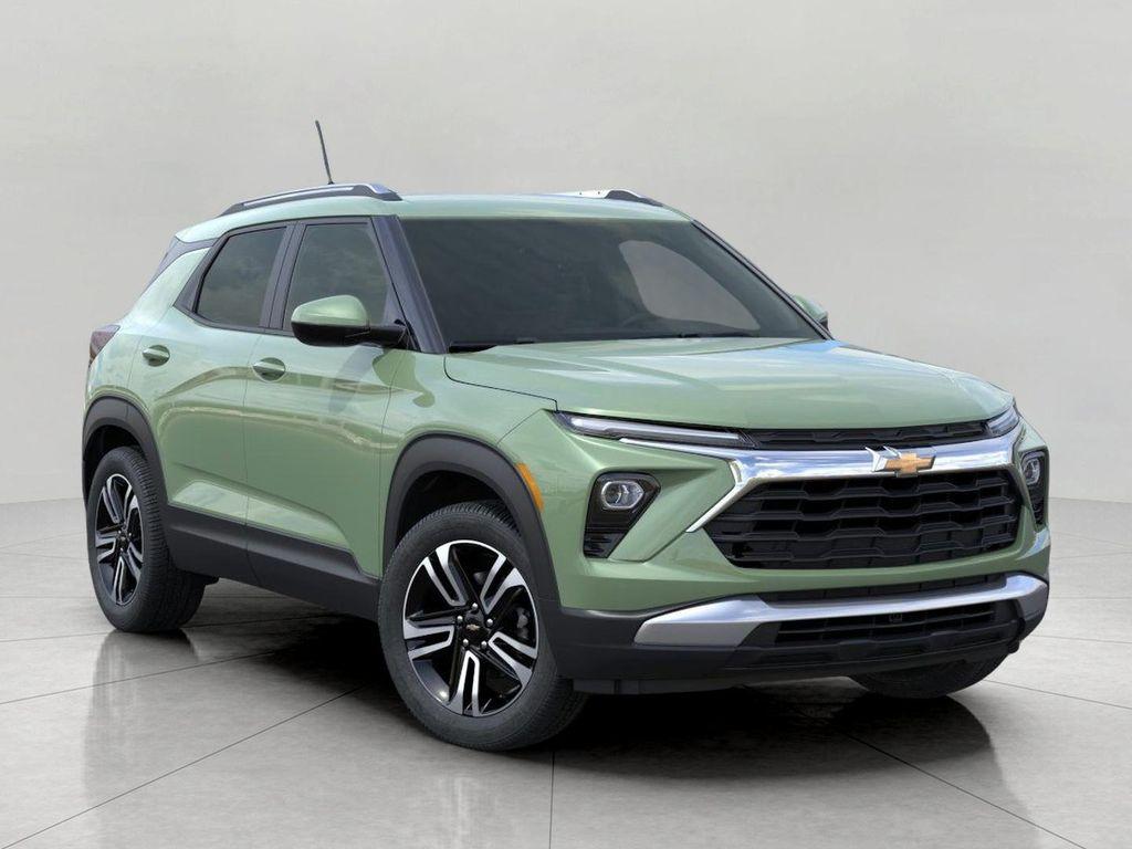 new 2025 Chevrolet TrailBlazer car, priced at $27,470