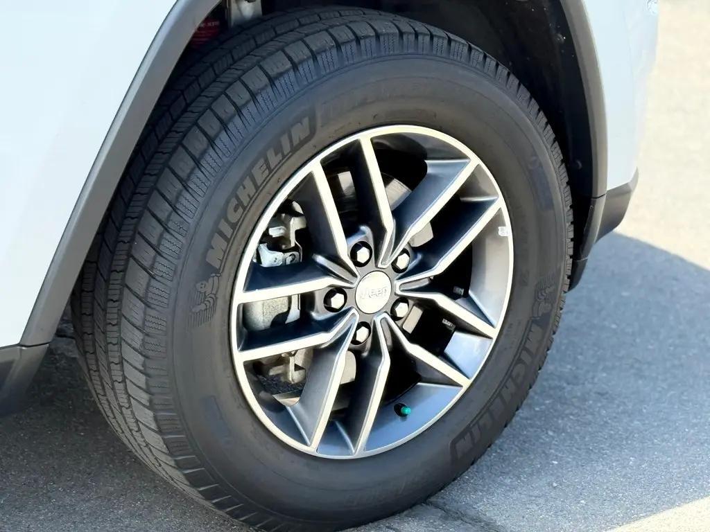 used 2018 Jeep Grand Cherokee car, priced at $16,998