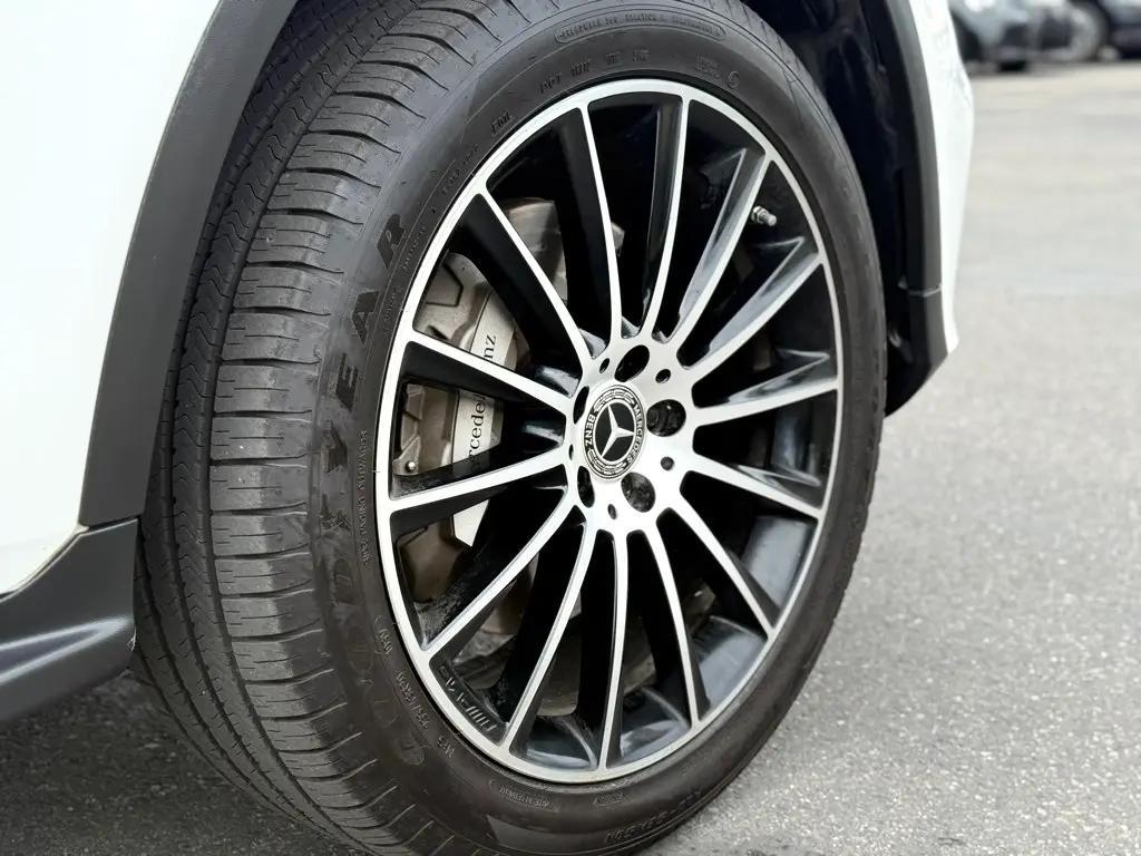 used 2018 Mercedes-Benz GLC 300 car, priced at $22,998