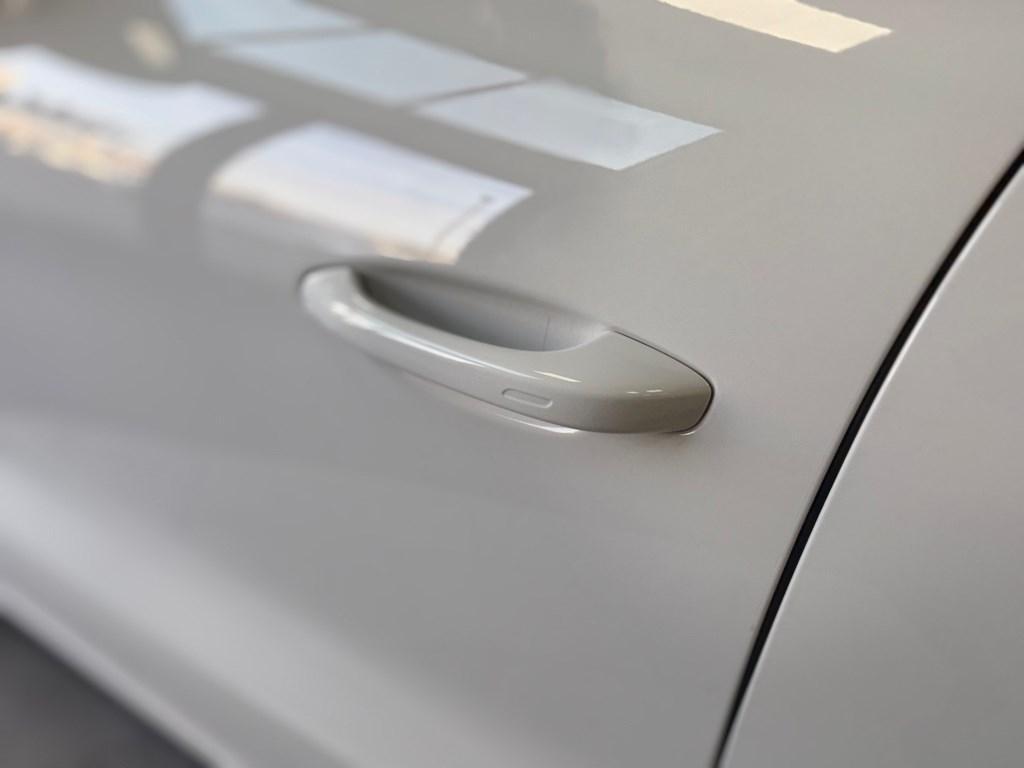 used 2020 Porsche Cayenne car, priced at $28,998