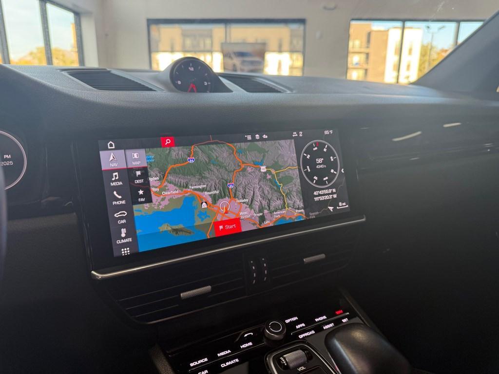used 2020 Porsche Cayenne car, priced at $28,998