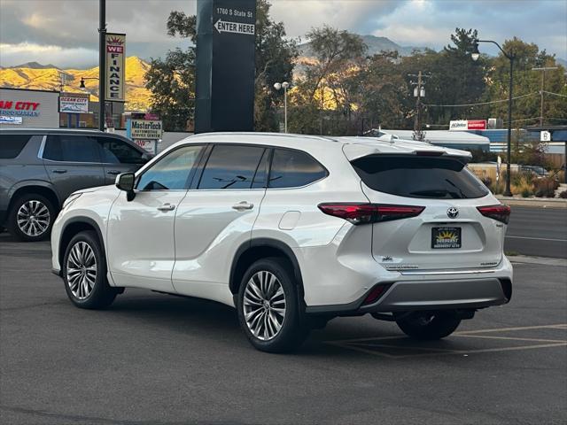 used 2021 Toyota Highlander Hybrid car, priced at $39,498