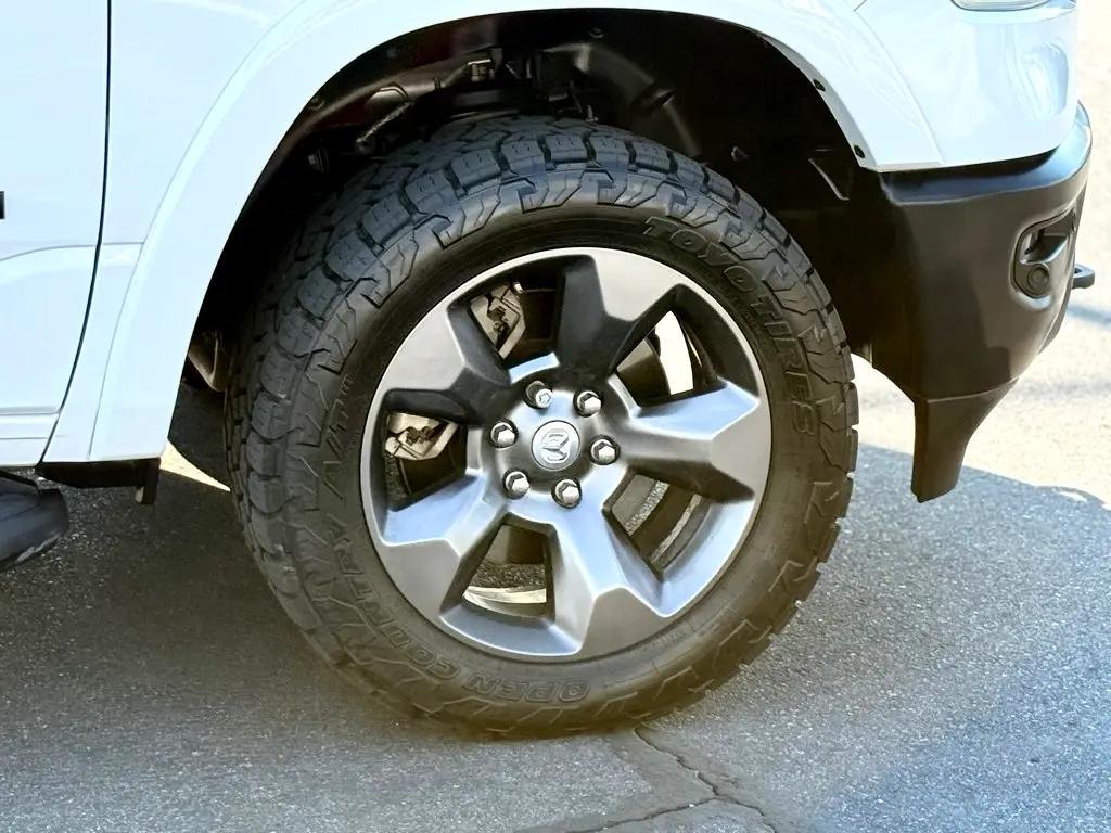 used 2021 Ram 1500 car, priced at $37,748