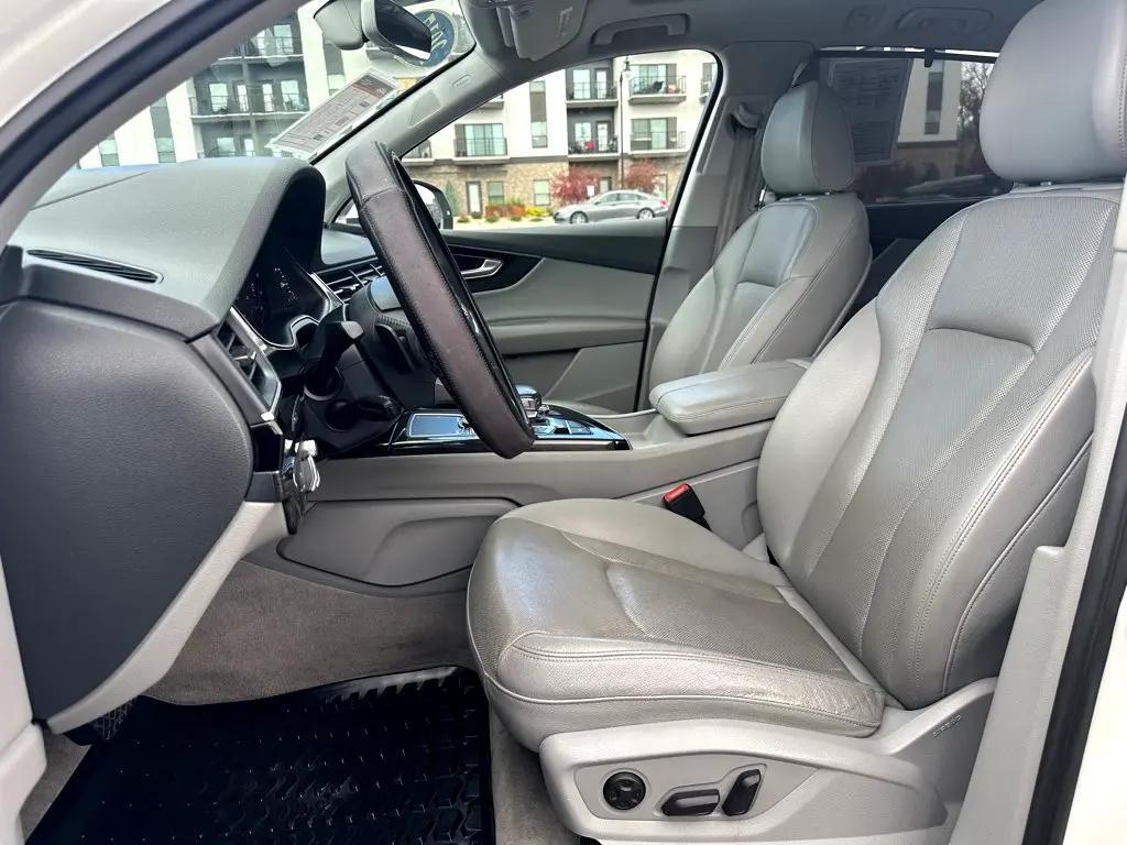 used 2017 Audi Q7 car, priced at $15,748