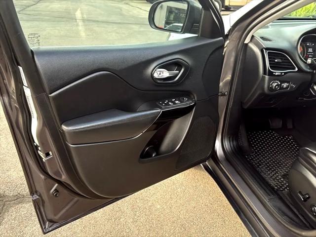 used 2019 Jeep Cherokee car, priced at $17,998