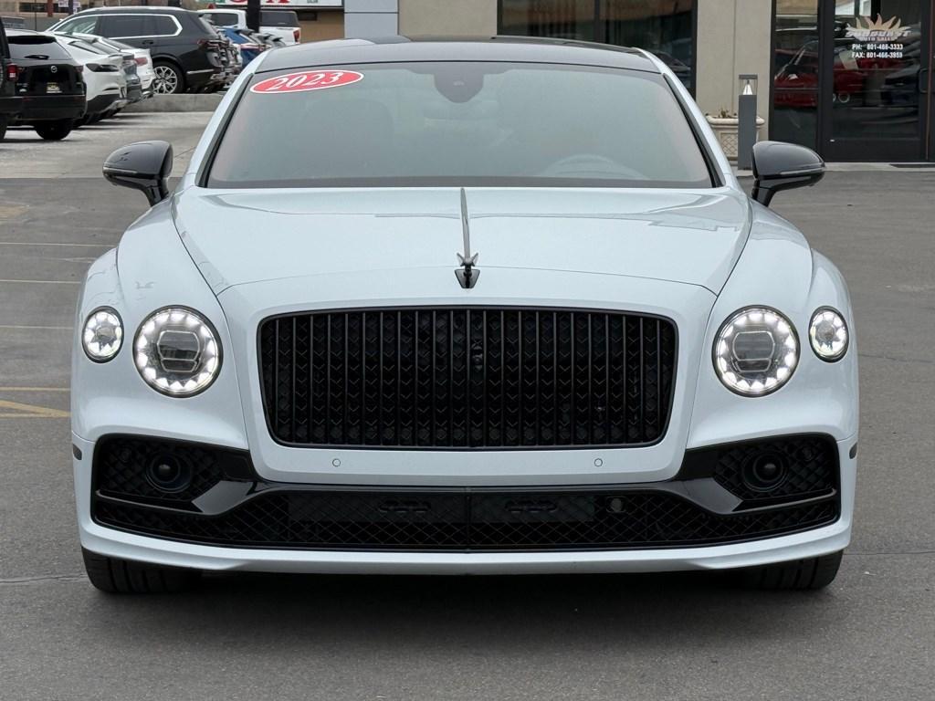 used 2023 Bentley Flying Spur Hybrid car, priced at $184,998