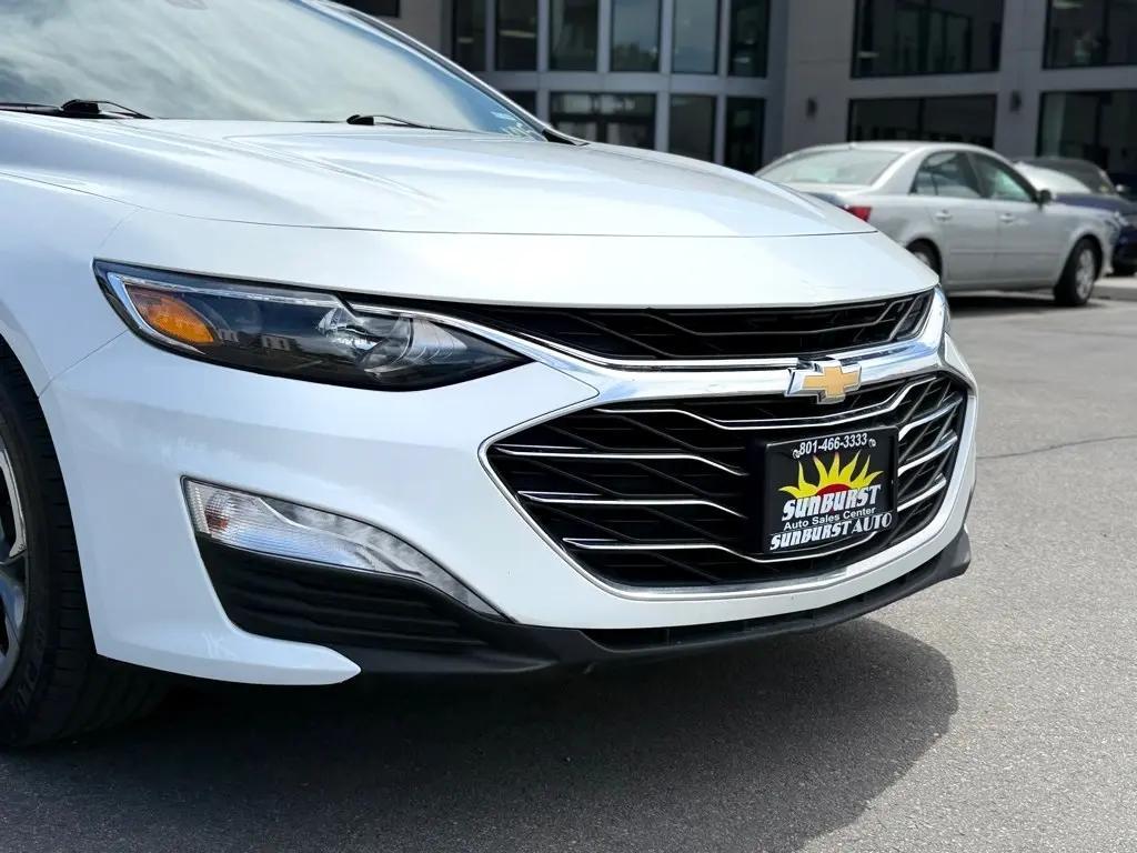 used 2022 Chevrolet Malibu car, priced at $9,998