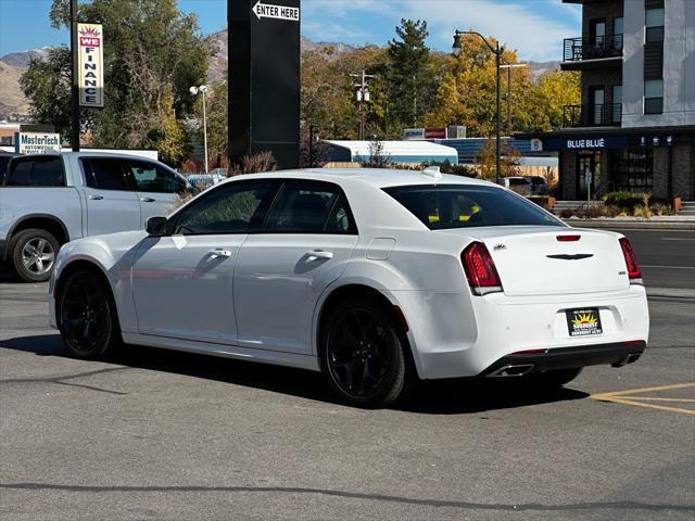 used 2022 Chrysler 300 car, priced at $27,498