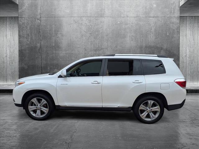 used 2012 Toyota Highlander car, priced at $14,354