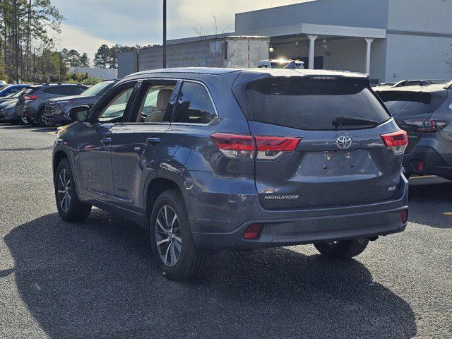 used 2017 Toyota Highlander car, priced at $24,465