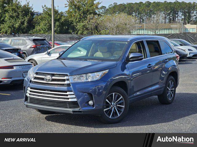 used 2017 Toyota Highlander car, priced at $24,465