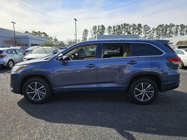 used 2017 Toyota Highlander car, priced at $24,465