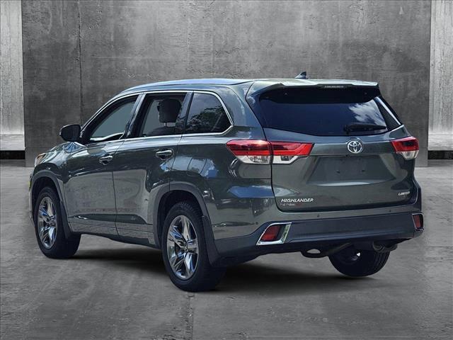 used 2017 Toyota Highlander car, priced at $23,049
