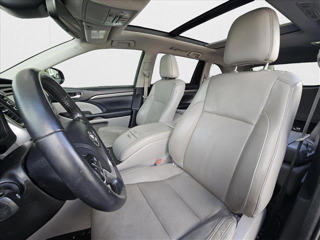 used 2017 Toyota Highlander car, priced at $22,475